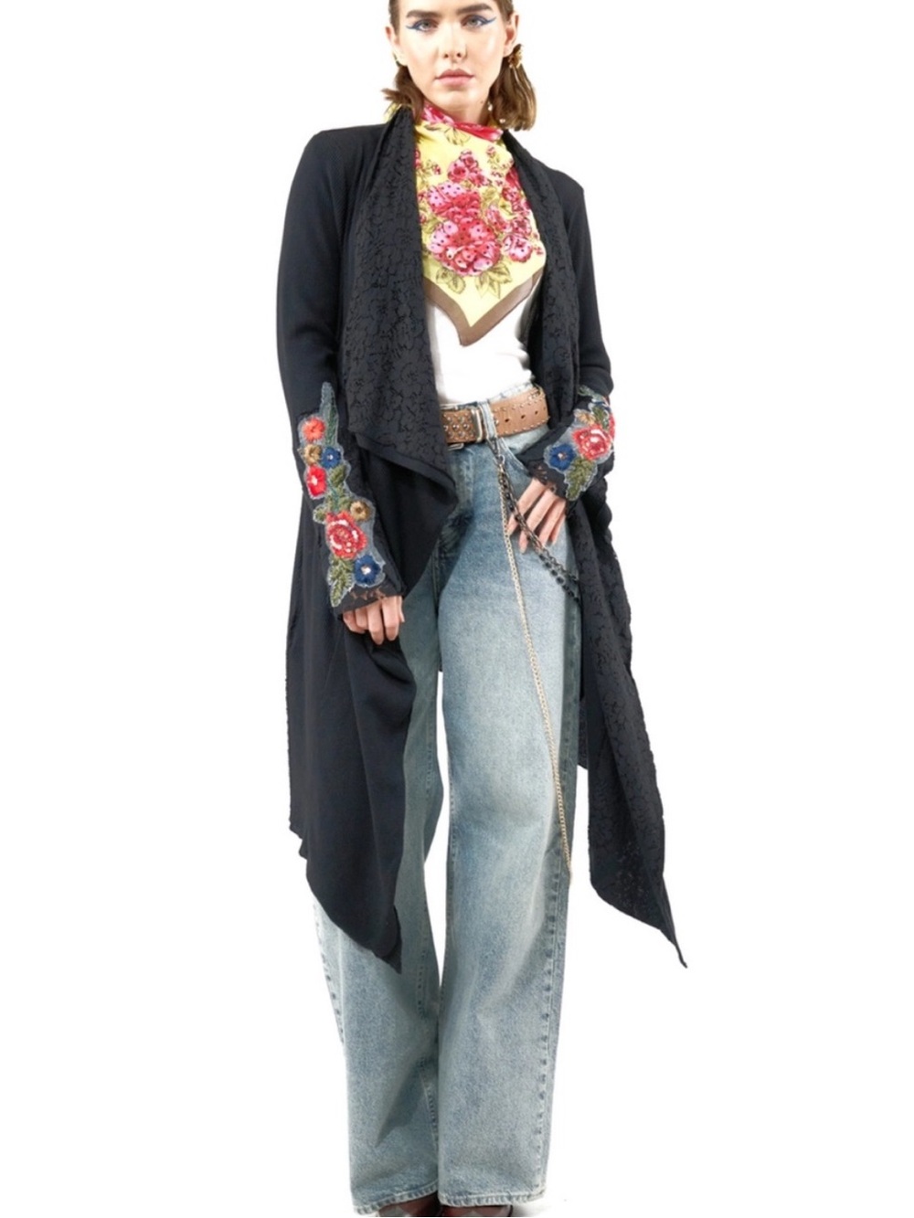 Aratta Traveling Shawl-Black | Thermal Wrap Cozy Travel Wear MSRP $198 - Picture 3 of 9